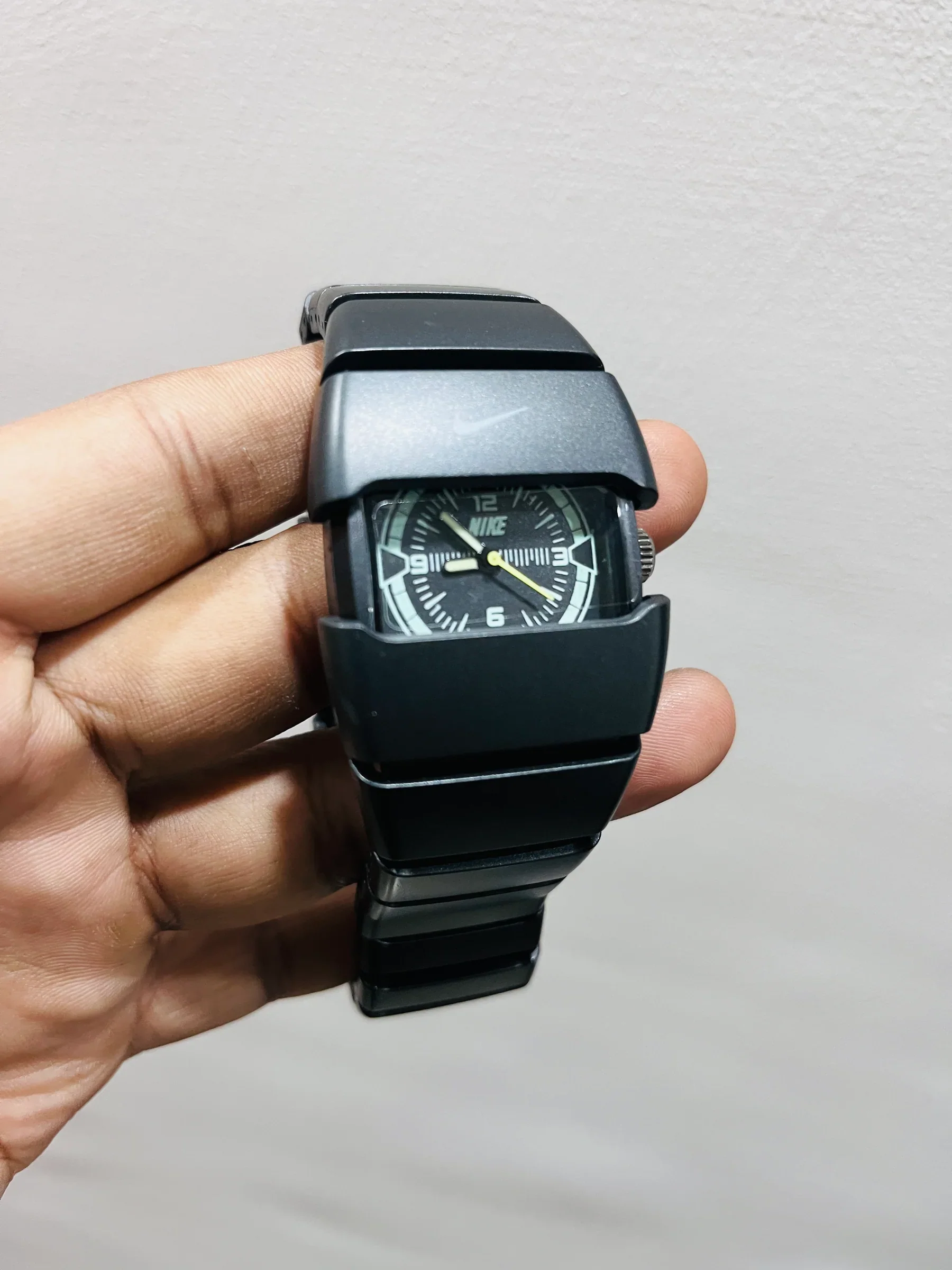 TRIAX Analog Watch || 1:1 Quality - Image 3