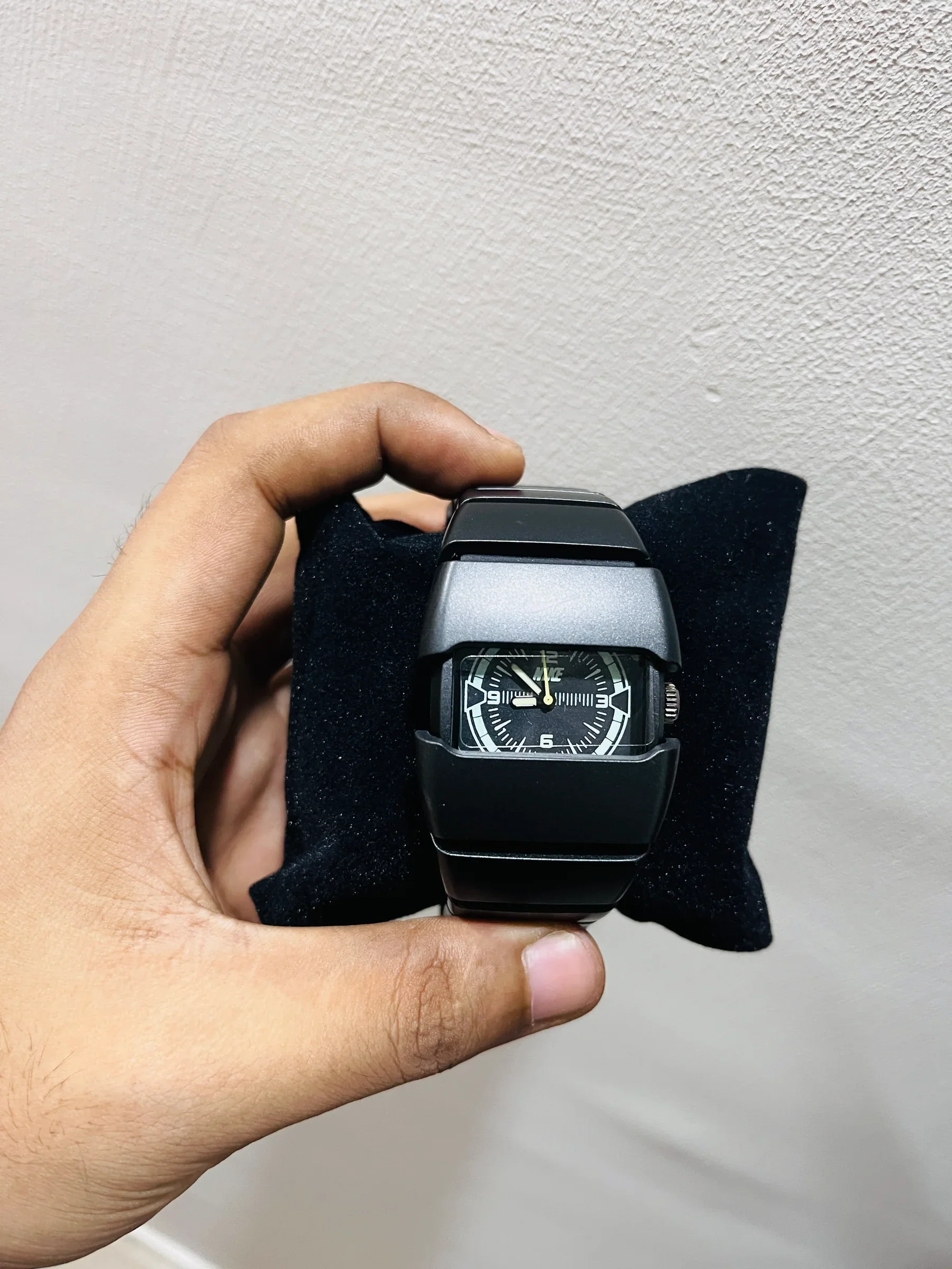 TRIAX Analog Watch || 1:1 Quality - Image 4